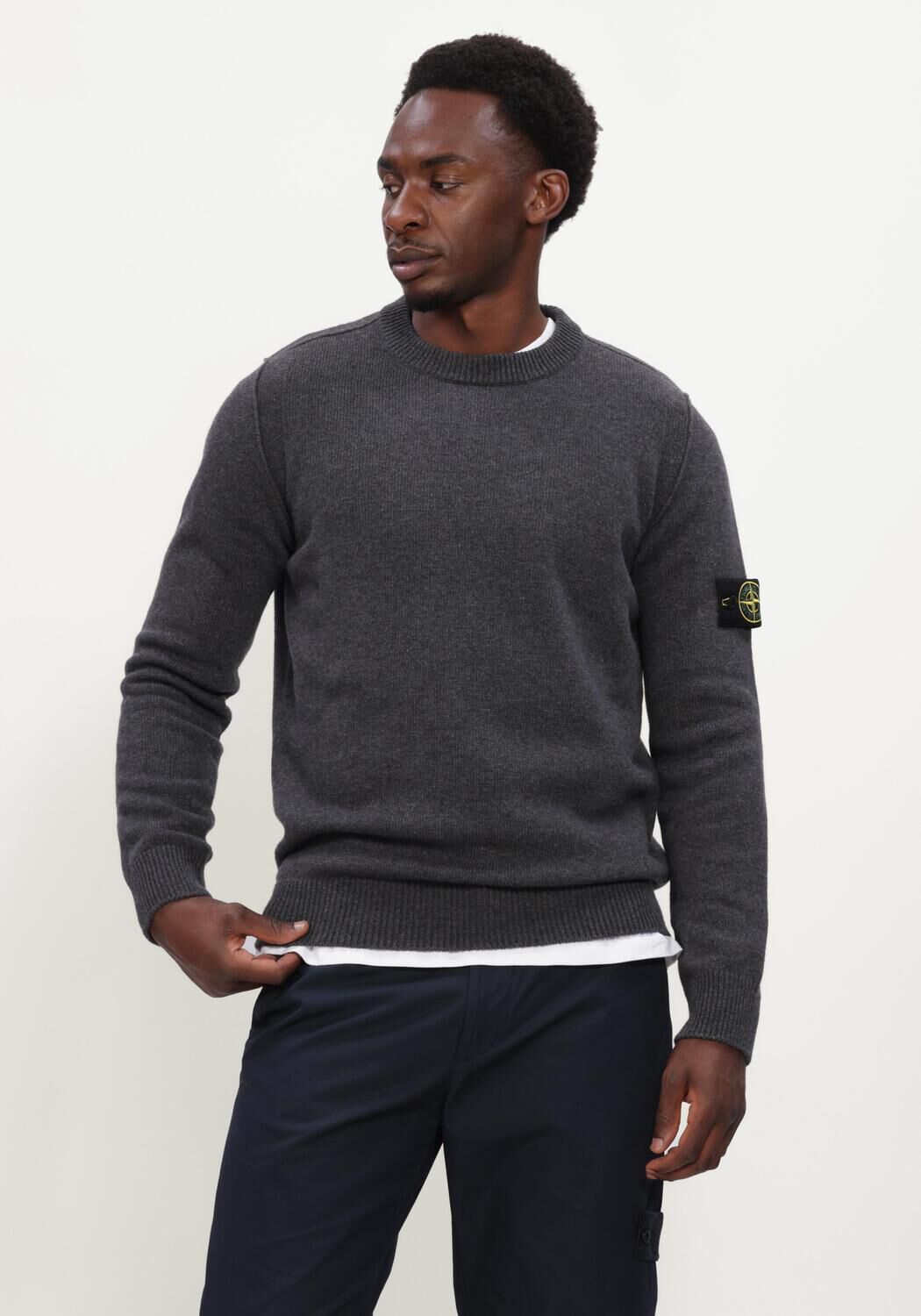 Donkergrijze STONE ISLAND Trui CREW NECK S00A3 - large