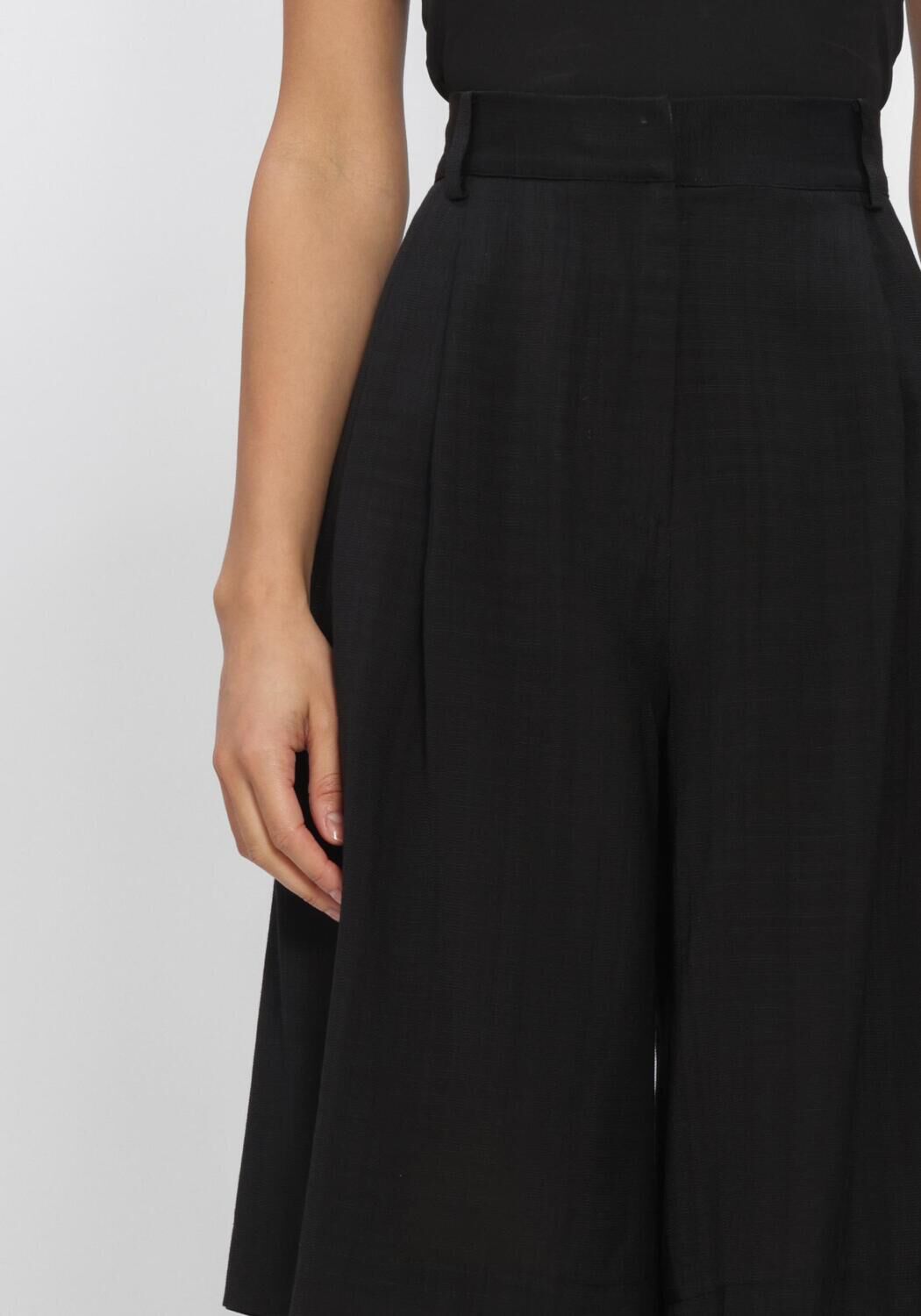 Zwarte MARGAUX LONNBERG Broeken HEWIT SHORT - large