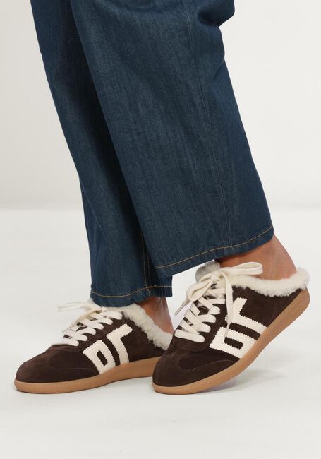 Camel BACK70 Lage sneakers EASTER - large