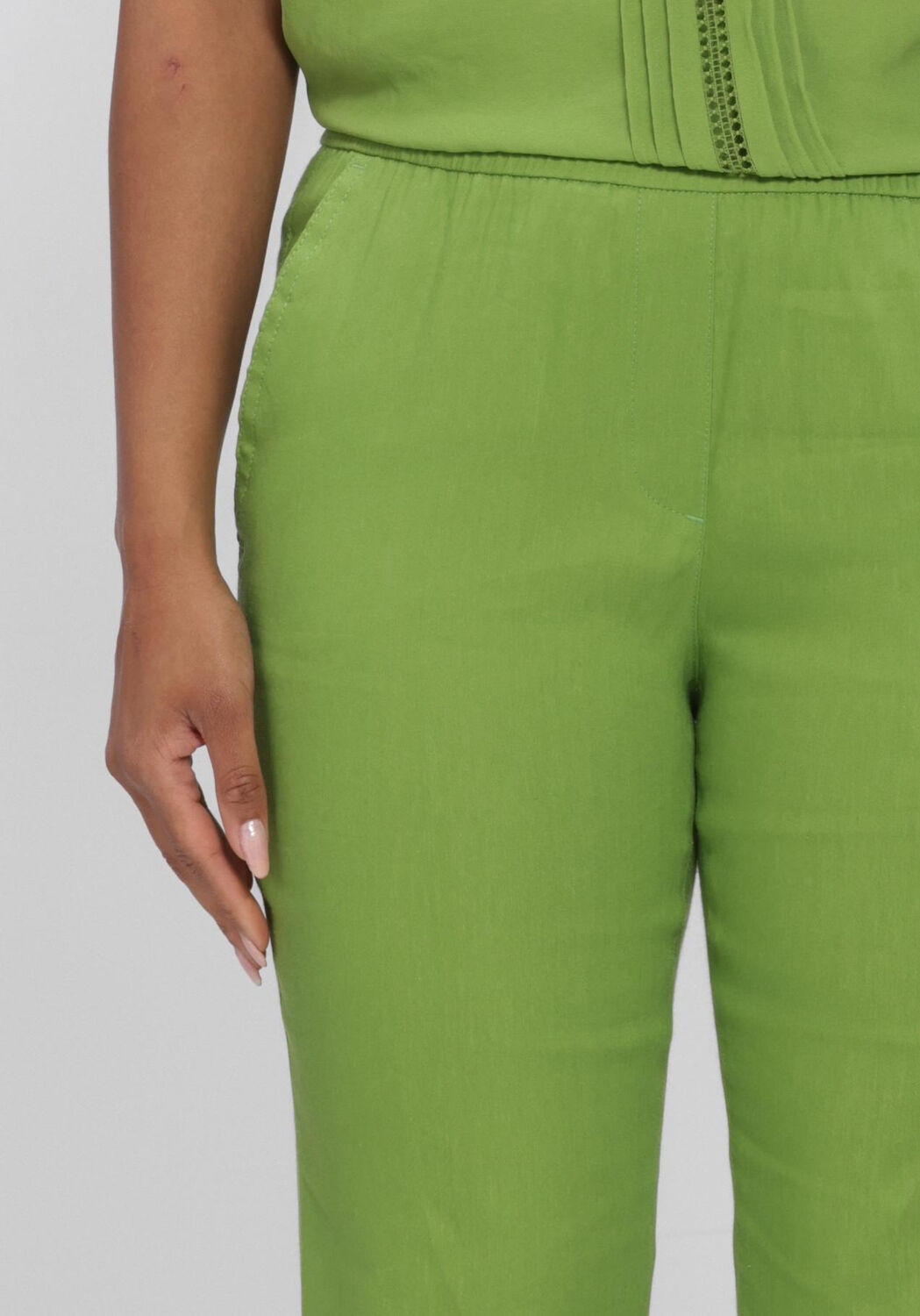 Groene MARC CAIN COLLECTION Broeken AC81.59W70 - large