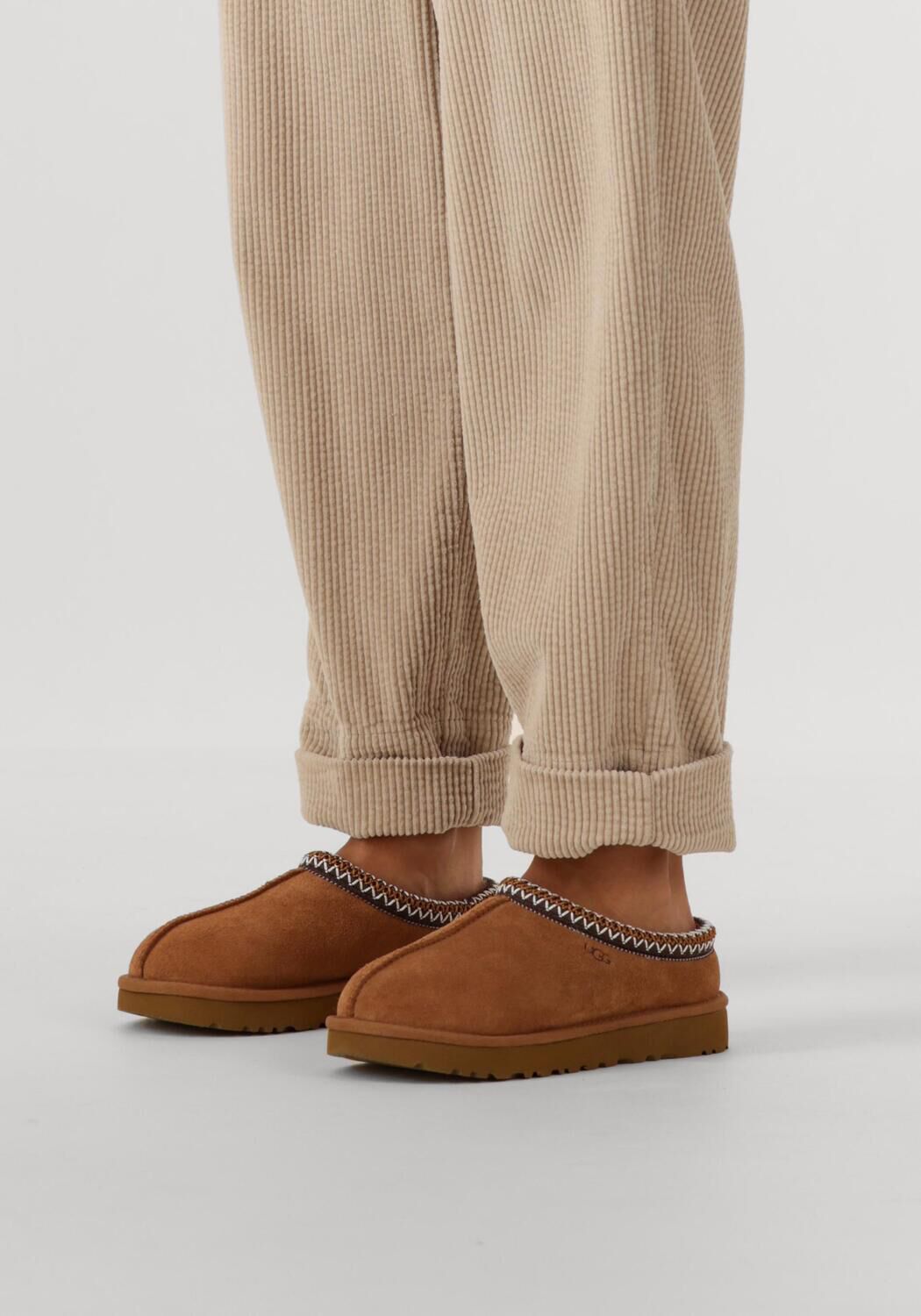 Bruine UGG Instappers W TASMAN II - large