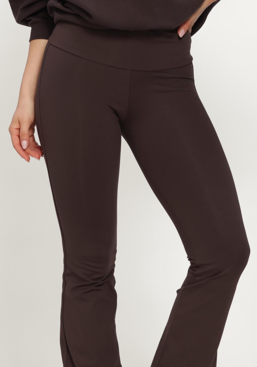 Bruine DEBLON SPORTS Flared broek CELINE FLARED LEGGINGS - large