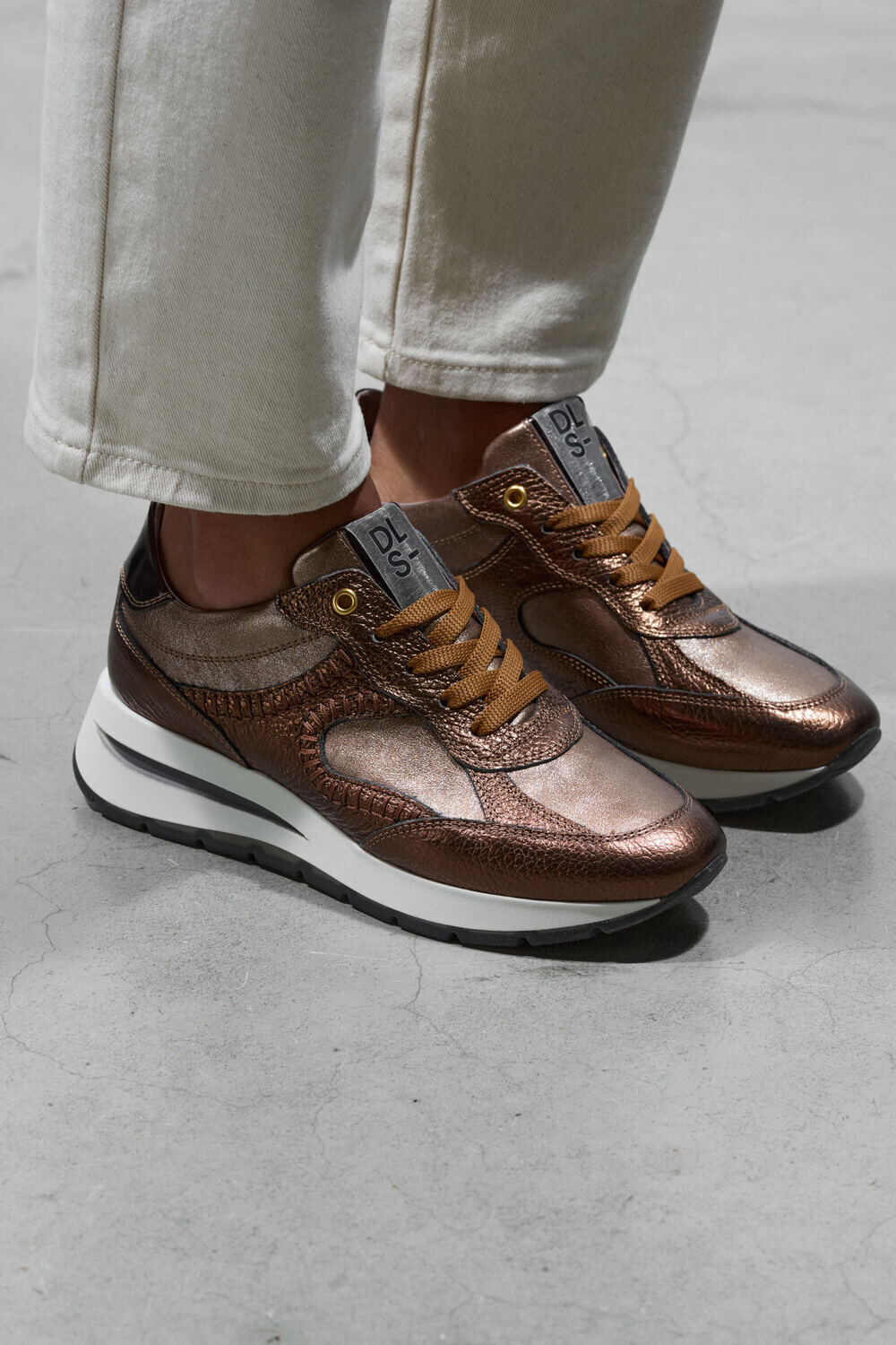 Bronzen DL SPORT Lage sneakers 6333 - large