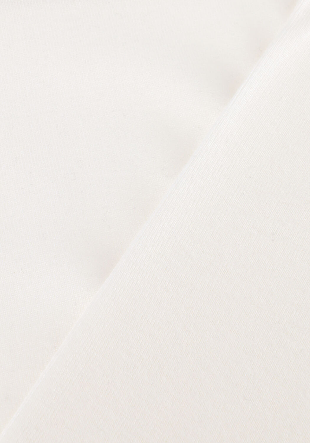 Witte CLOSED Top CREWNECK LONG SLEEVE - large