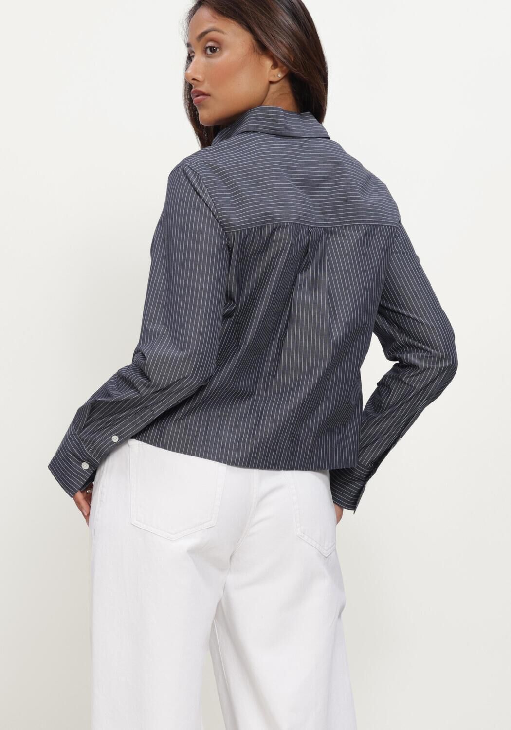 Donkergrijze CLOSED T-shirt CROPPED CLASSIC SHIRT - large