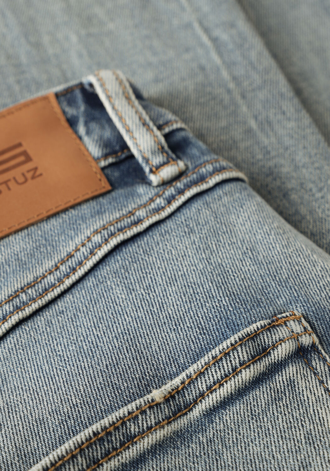 Lichtblauwe GESTUZ Wide jeans GZSARA HW WIDE JEANS - large