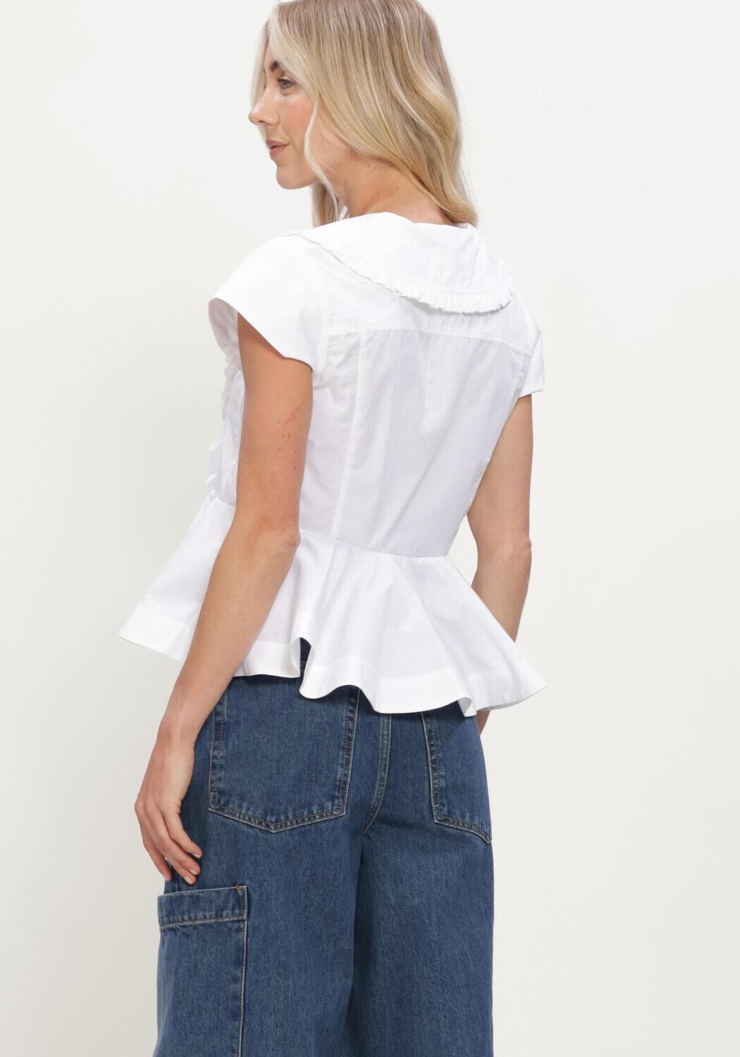Witte GANNI Blouses REGENERATIVE COTTON POPLIN COLLAR BLOUSE - large