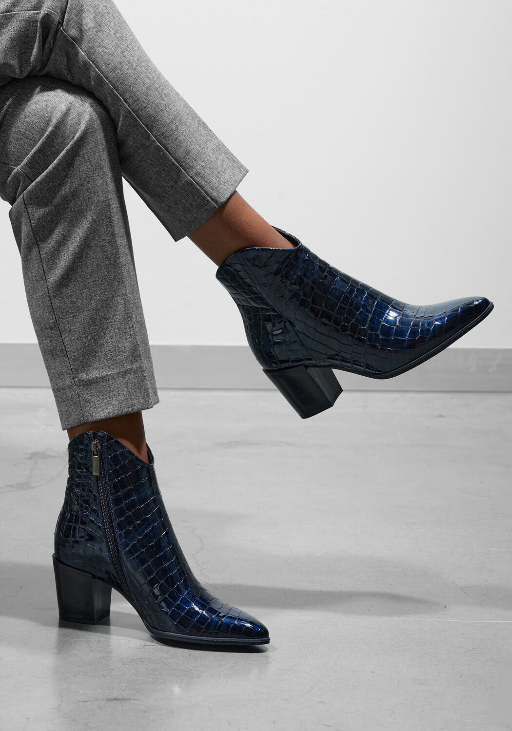 Blauwe LINA LOCCHI Enkellaarsjes AT 152 - large