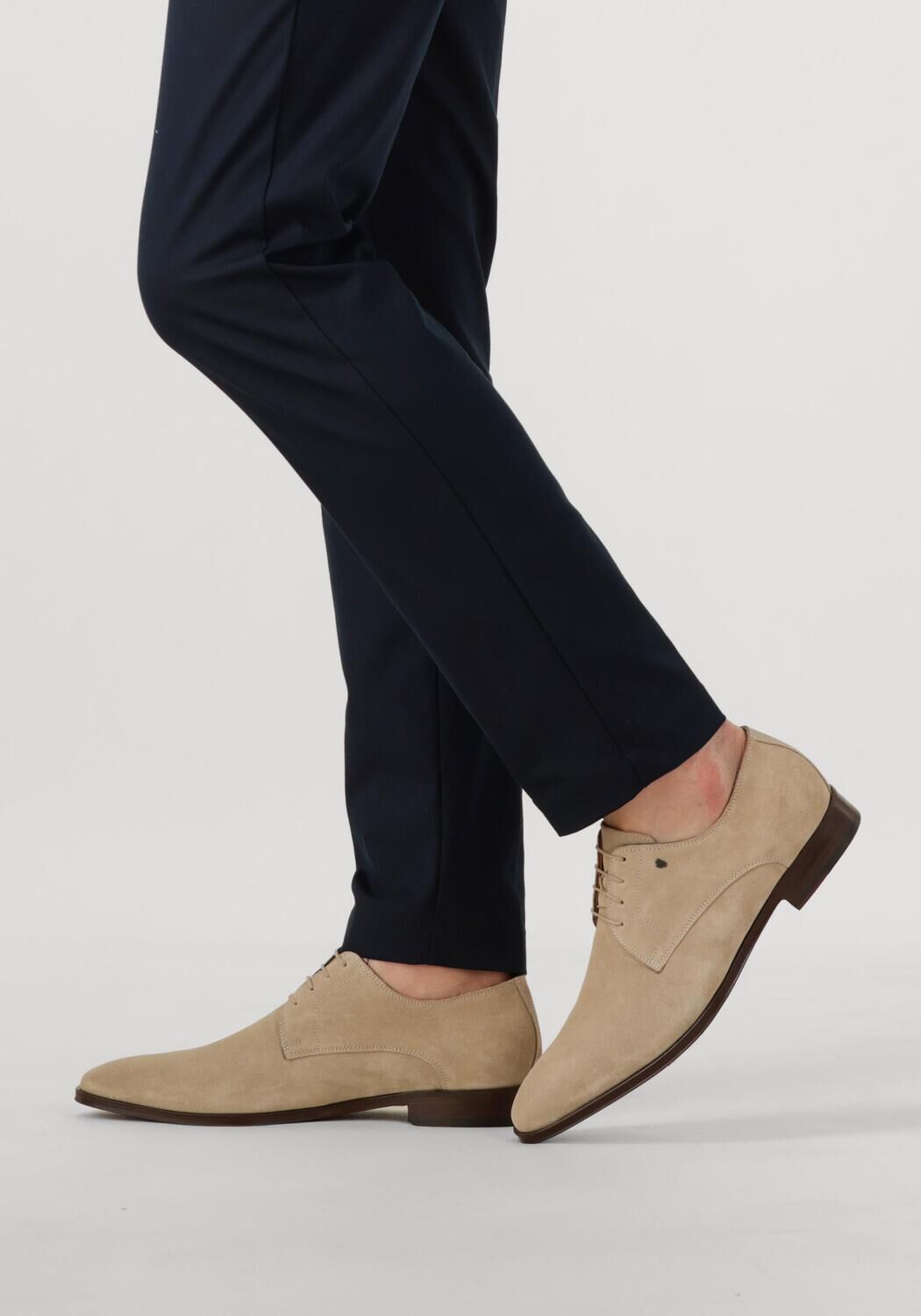 Beige VAN BOMMEL Nette schoenen SBM-30118 RAFFA - large