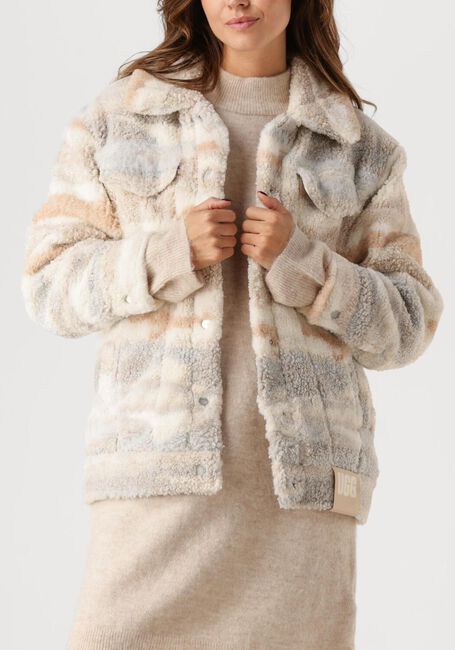 Camel UGG Jassen FRANKIE UGGFLUFF JACKET TOPA - large