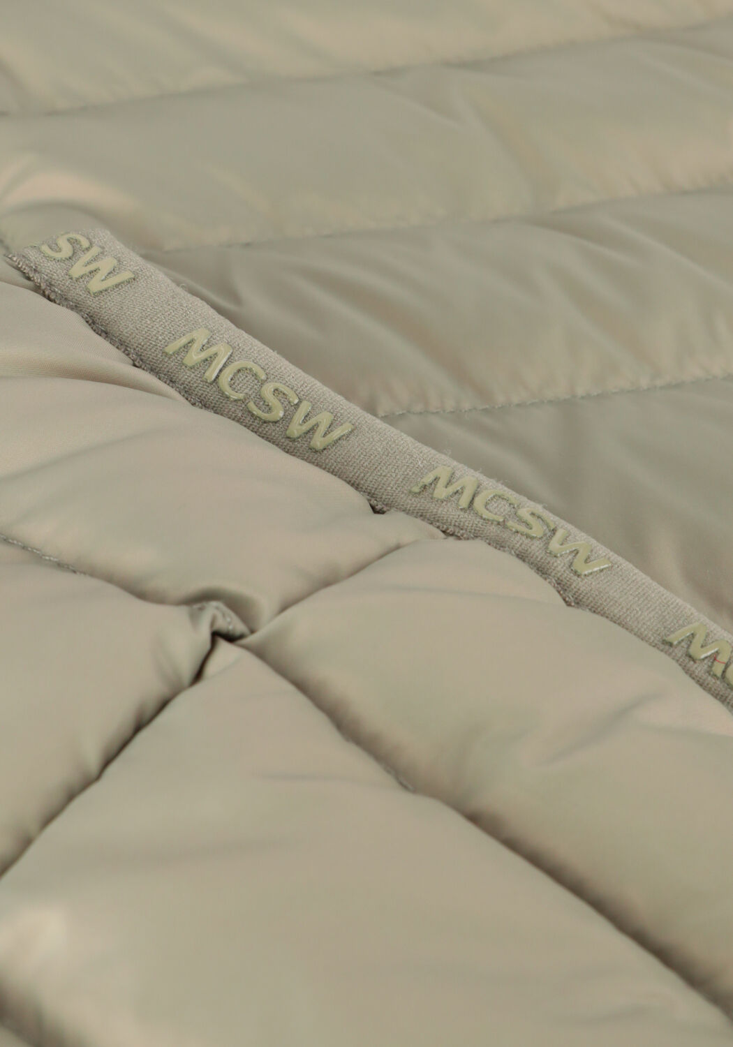 Groene MOSCOW Jack 02-08-EDGY-1 - large