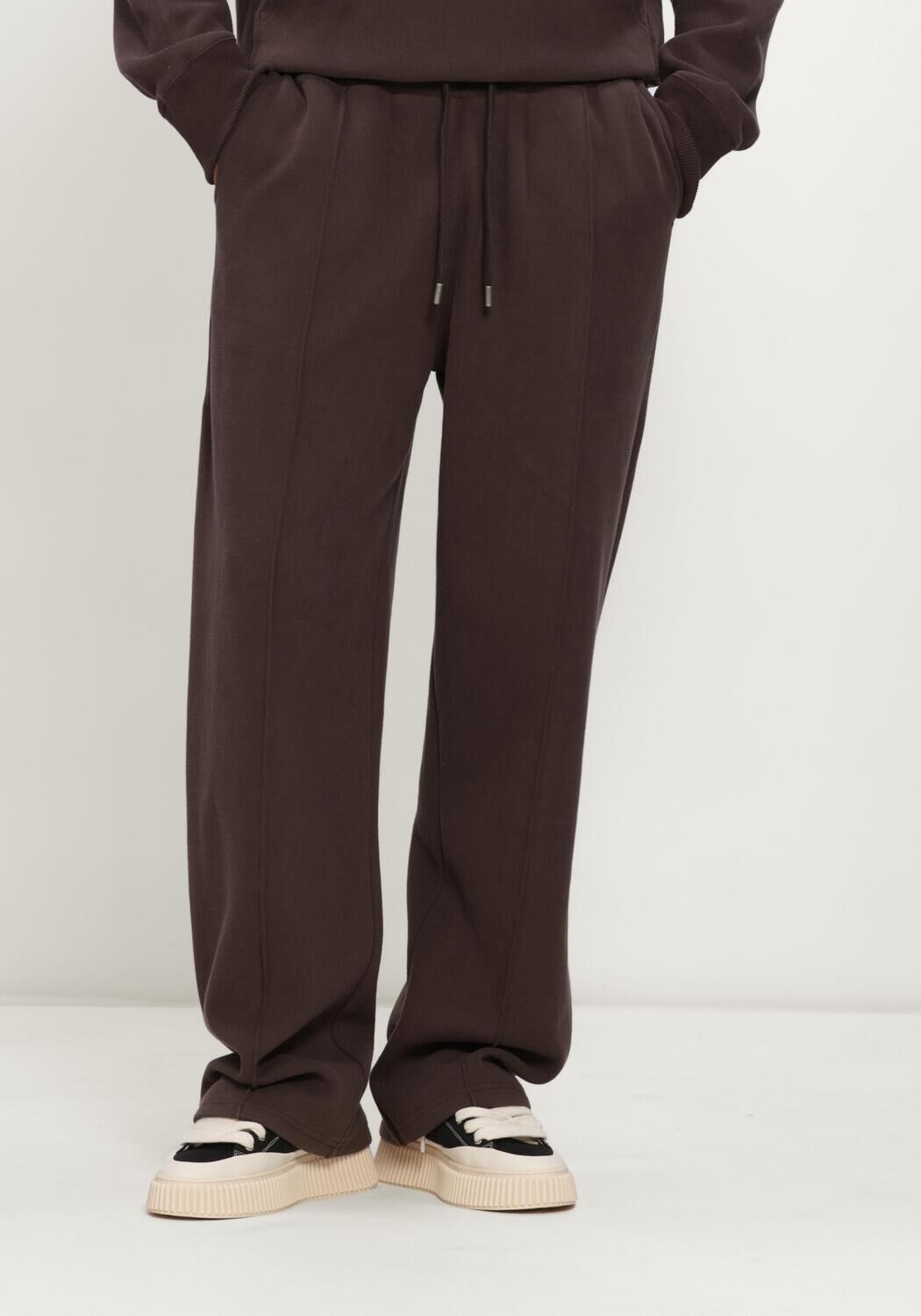 Bruine OLAF HUSSEIN Wijde broek SIGNATURE SWEATPANT - large