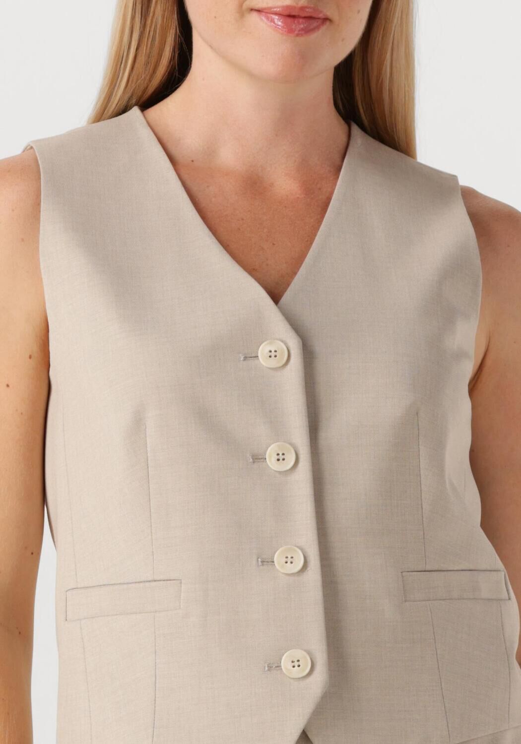 Beige MARC CAIN COLLECTION Gilet ZC 37.03 W77 - large