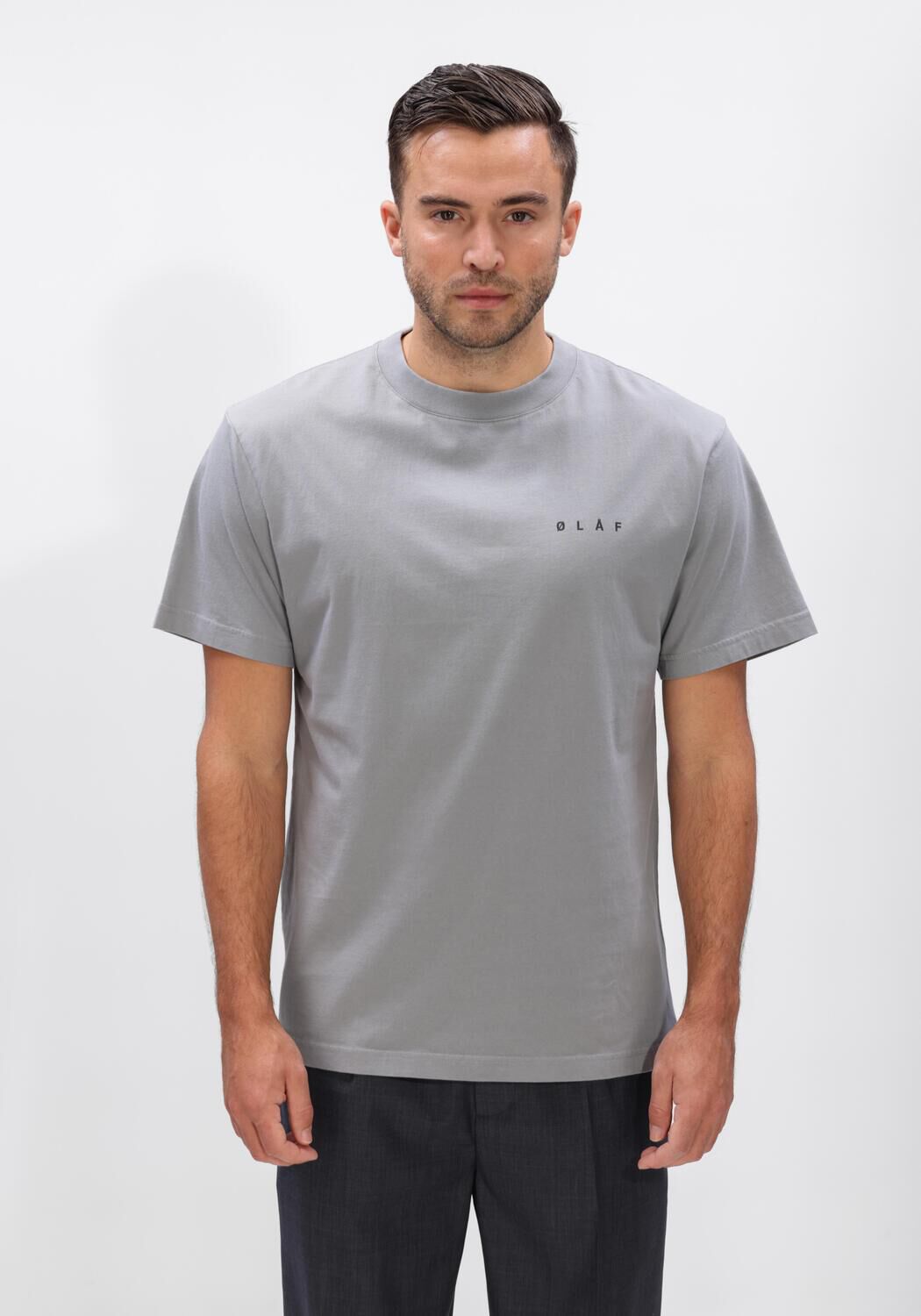 Lichtgrijze OLAF HUSSEIN T-shirt BRUSHSTROKE FACE TEE - large