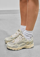 Beige MERCER AMSTERDAM Lage sneakers THE RE-RUN CHAMPAGNE Beige MERCER AMSTERDAM Lage sneakers THE RE-RUN CHAMPAGNE - medium