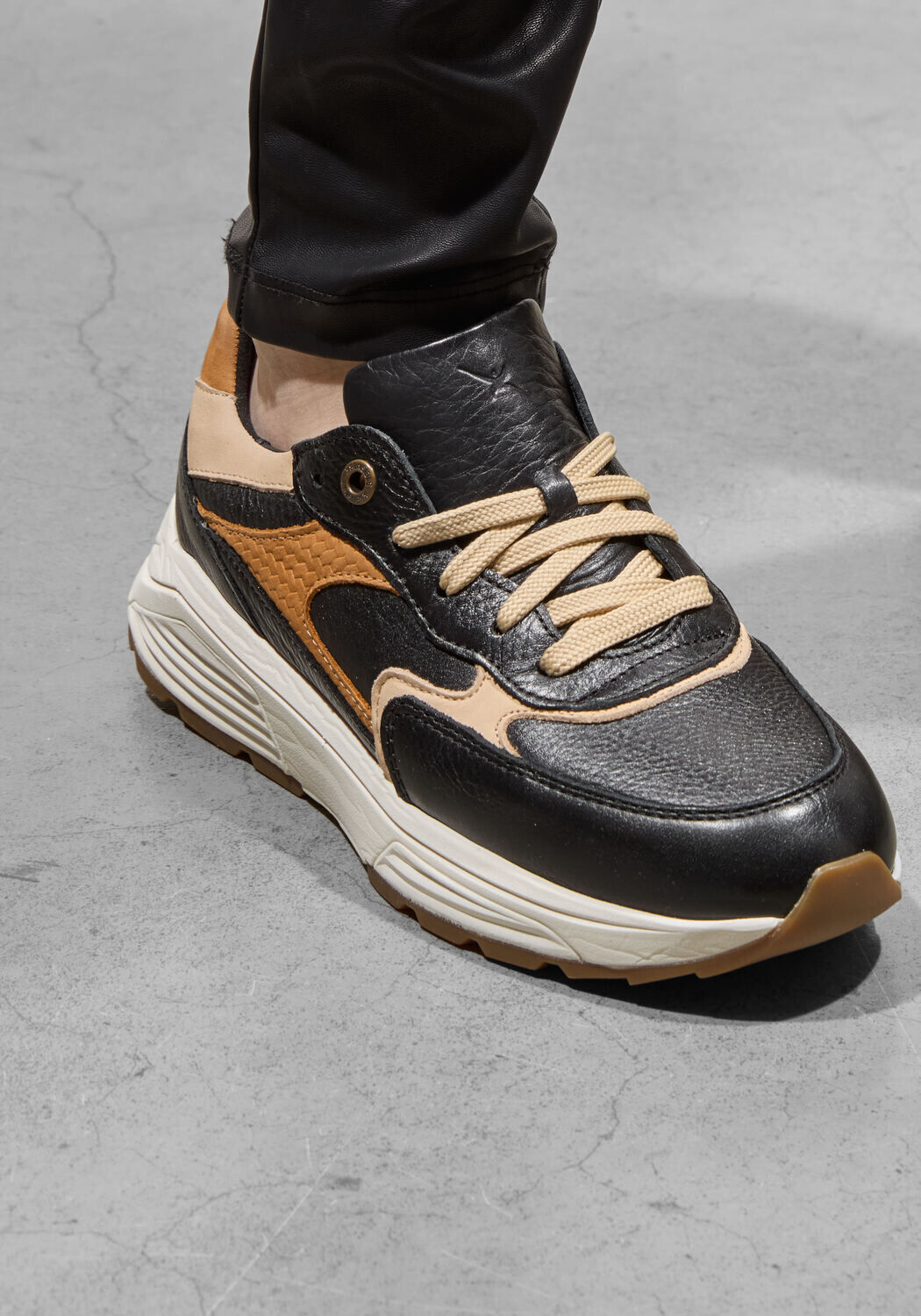 Zwarte XSENSIBLE Lage sneakers PONTE VECCHIO - large
