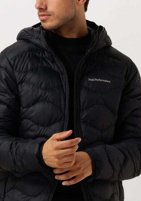 Zwarte PEAK PERFORMANCE Gewatteerde jas M HELIUM DOWN HOOD JACKET - large