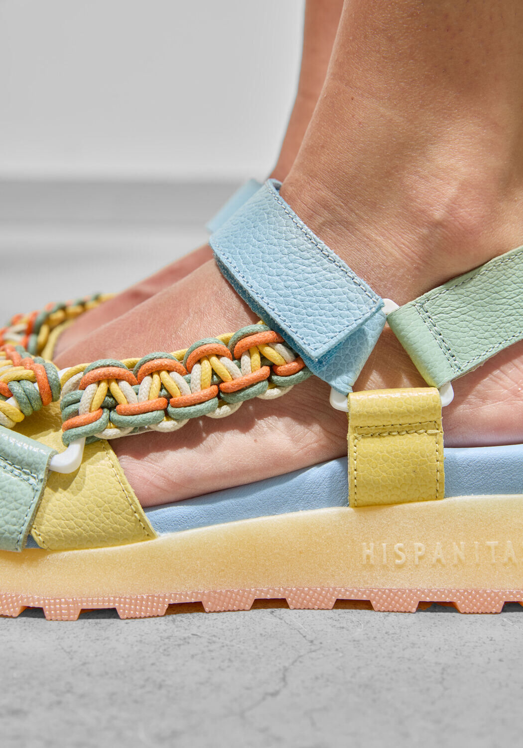 Multi HISPANITAS Platte sandalen HV253898 - large