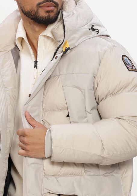 Witte PARAJUMPERS Gewatteerde jas SHEDIR - large