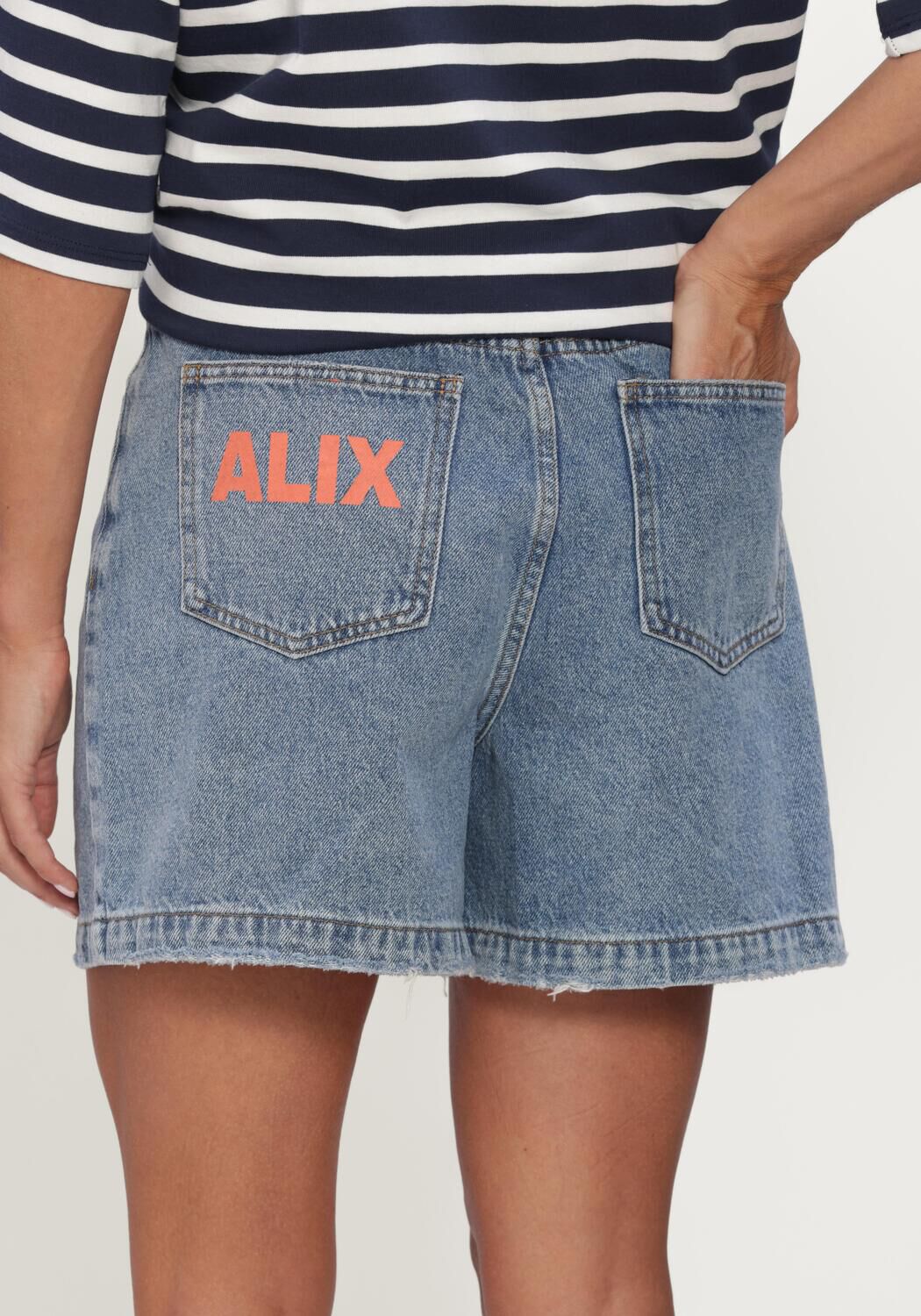 Blauwe ALIX THE LABEL Broeken LADIES WOVEN BERMUDA DENIM SHORTS - large