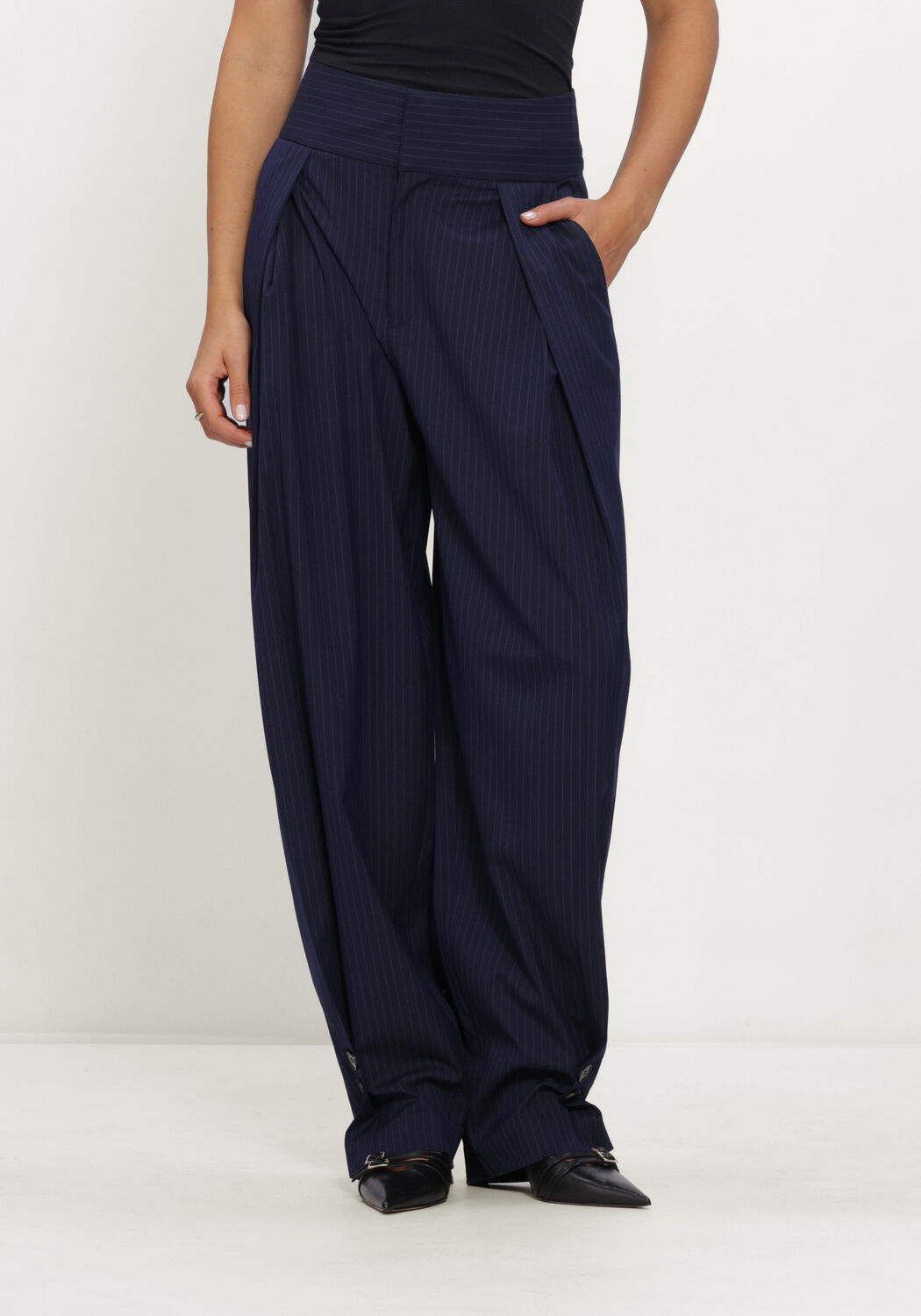 Donkerblauwe HAUTE L'AMITI&Eacute; Broeken NAVY PIN PLEAT TALL PANT
