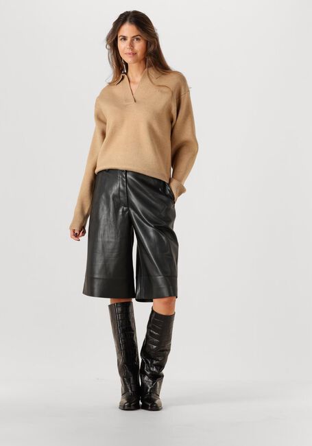 Zwarte DANTE6 Korte broek AVERY FAUX LEATHER BERMUDA - large