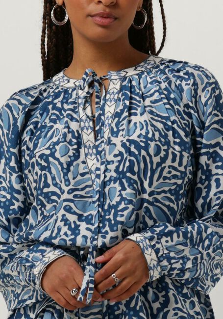 Lichtblauwe IBANA Blouses TARZA - large