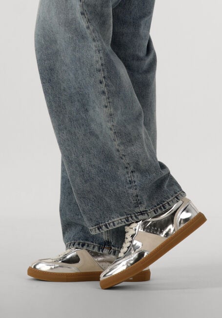 Zilveren FLORIS VAN BOMMEL Lage sneakers SFW-10096 Zilveren FLORIS VAN BOMMEL Lage sneakers SFW-10096 - large