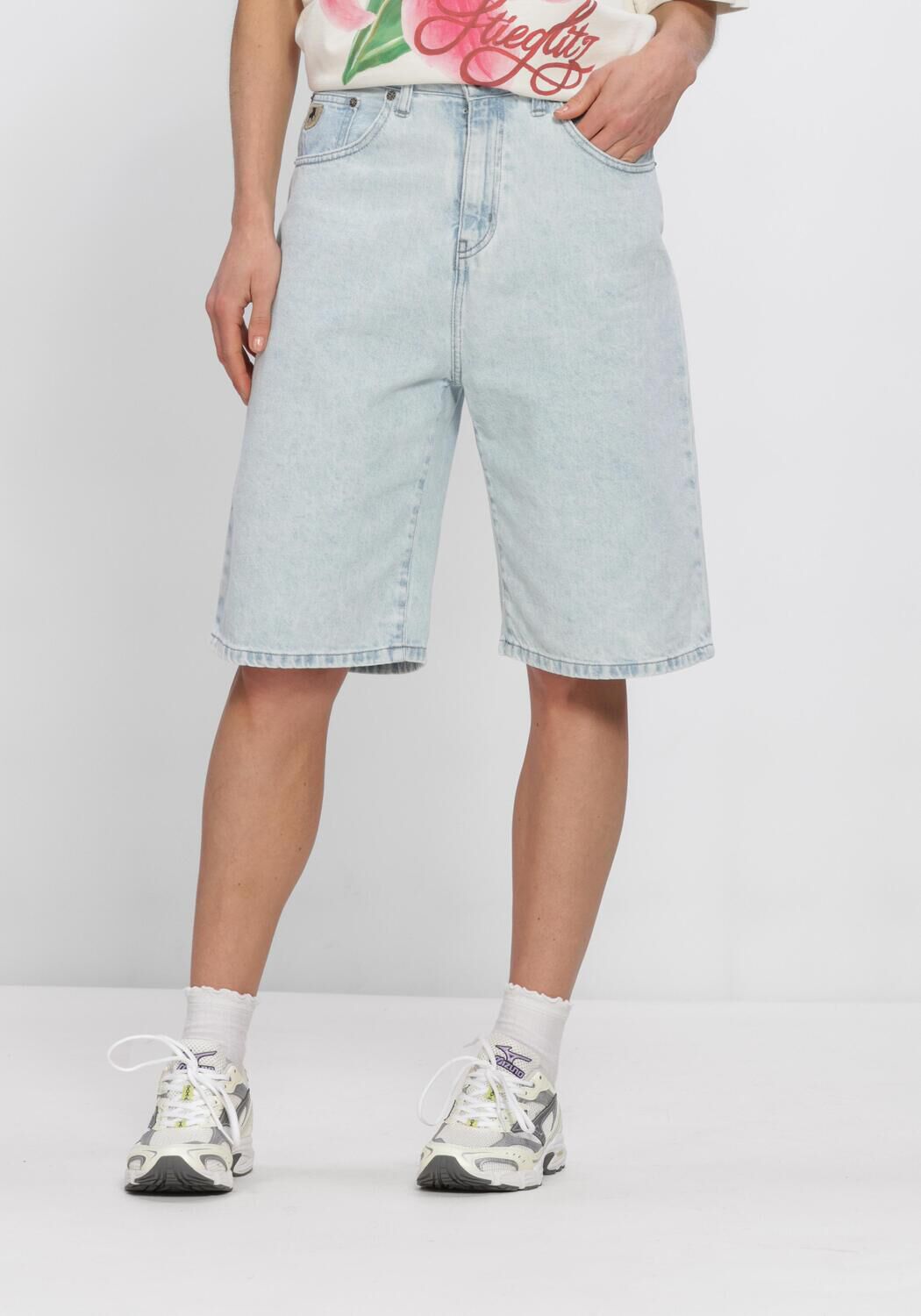 Lichtblauwe LOIS JEANS Jorts CAMILLE SHORT - large