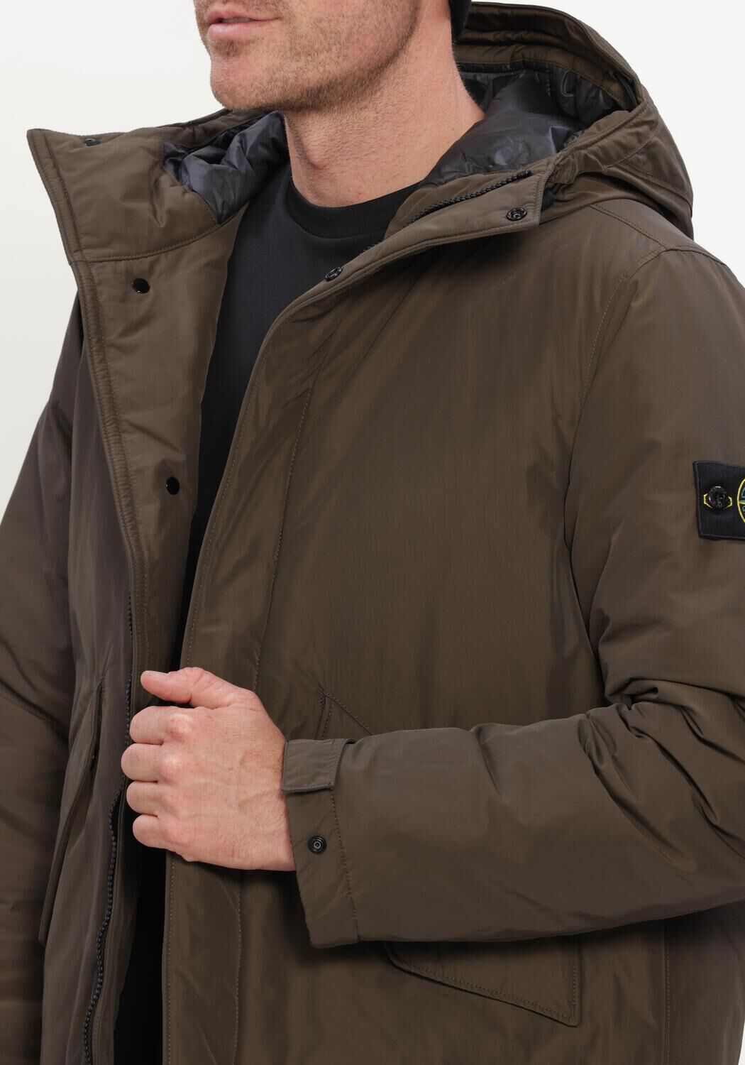 Olijf STONE ISLAND Parka's SHORT PARKA S0A26 - large