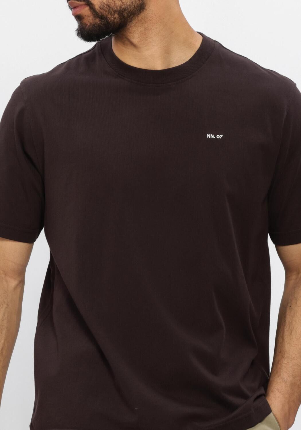 Bruine NN.07 T-shirt ADAM EMB T-SHIRT 3209 - large