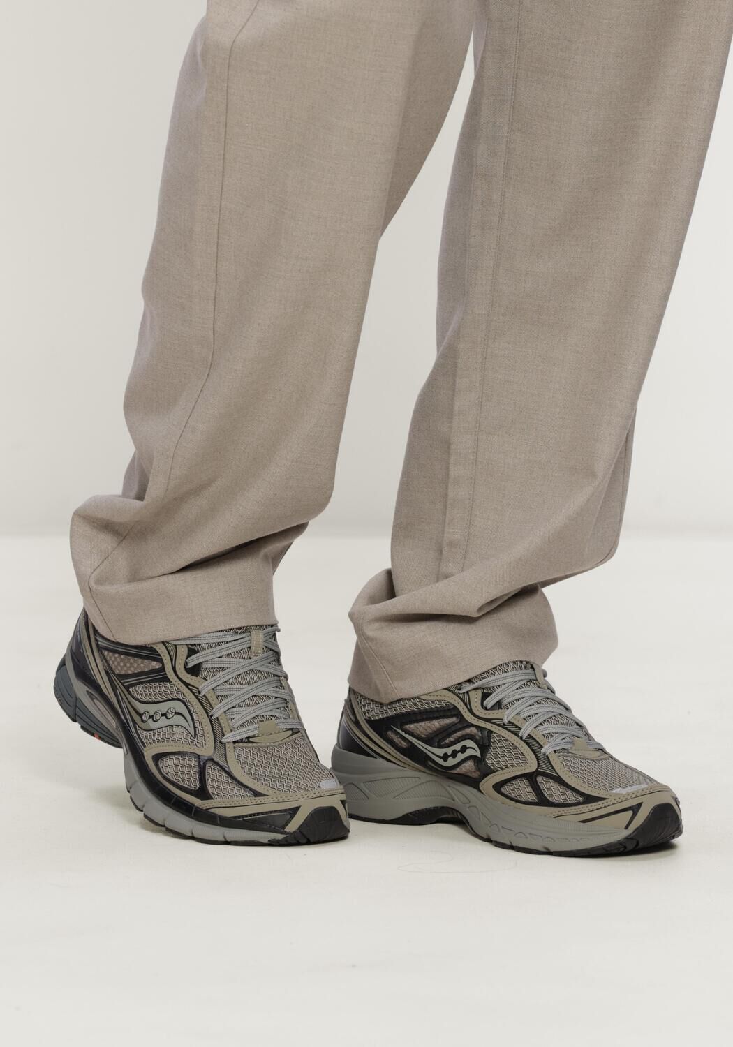 Taupe SAUCONY Lage sneakers PROGRID GUIDE 7 - large