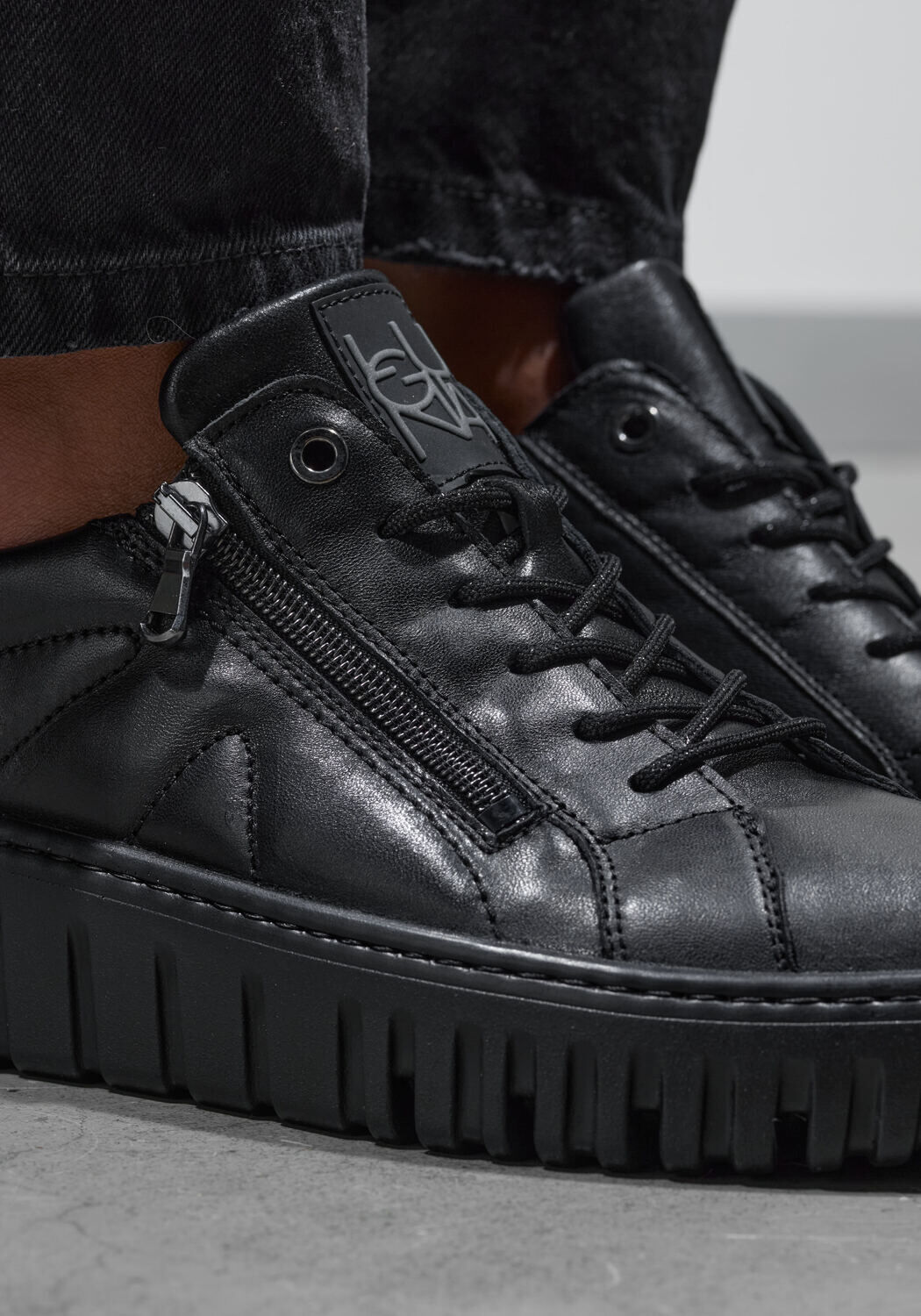 Bruine WALDLAUFER Lage sneakers LEOPARD H RITS SNEAKER - large