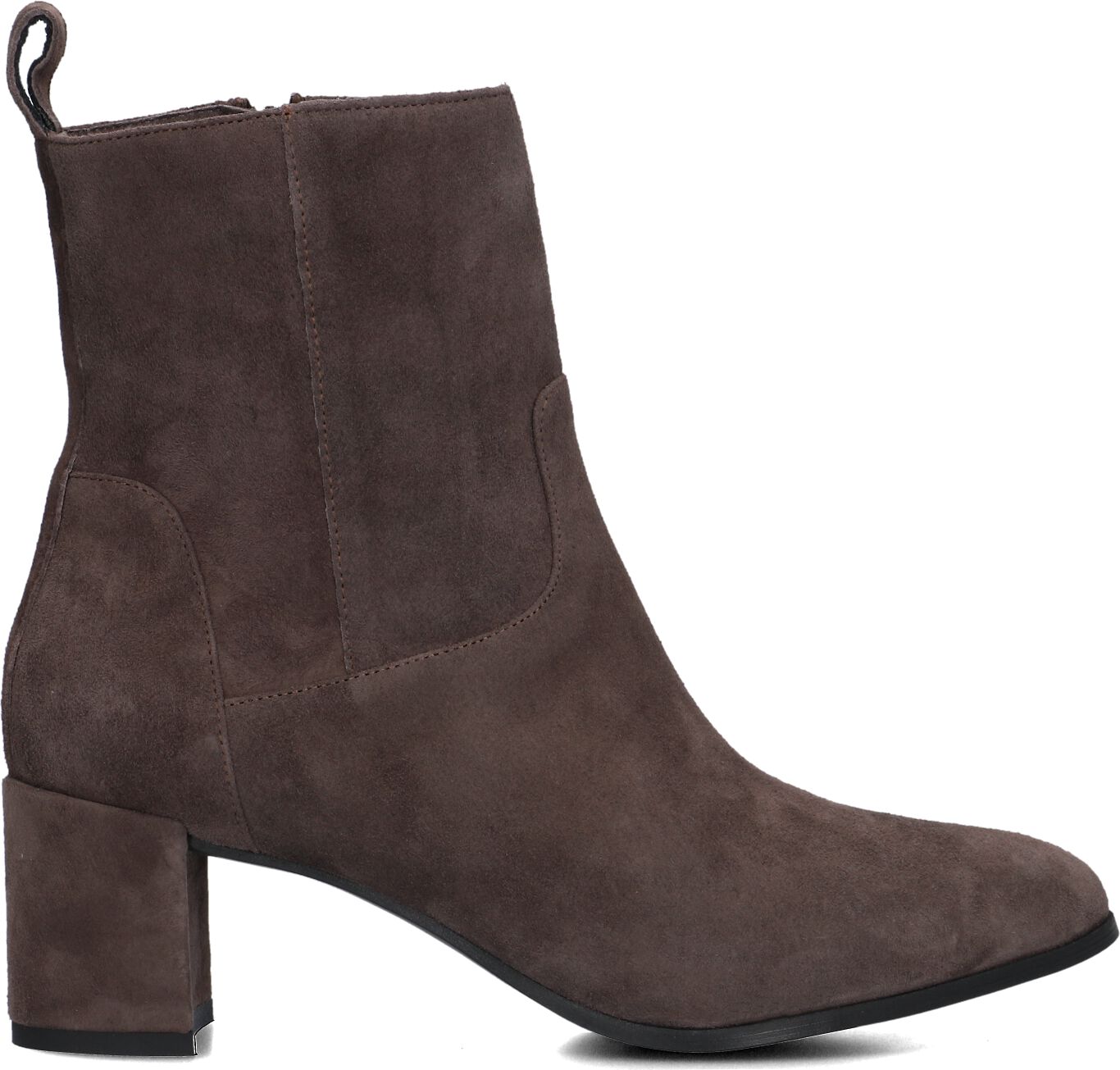 Lina Locchi Enkellaarsjes
Dames 8543, Maat: 38, Materiaal: Suède, Kleur: Bruin