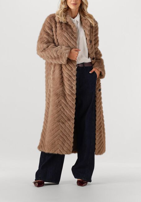 Camel STUDIO AR Faux fur jas SCARLET - large