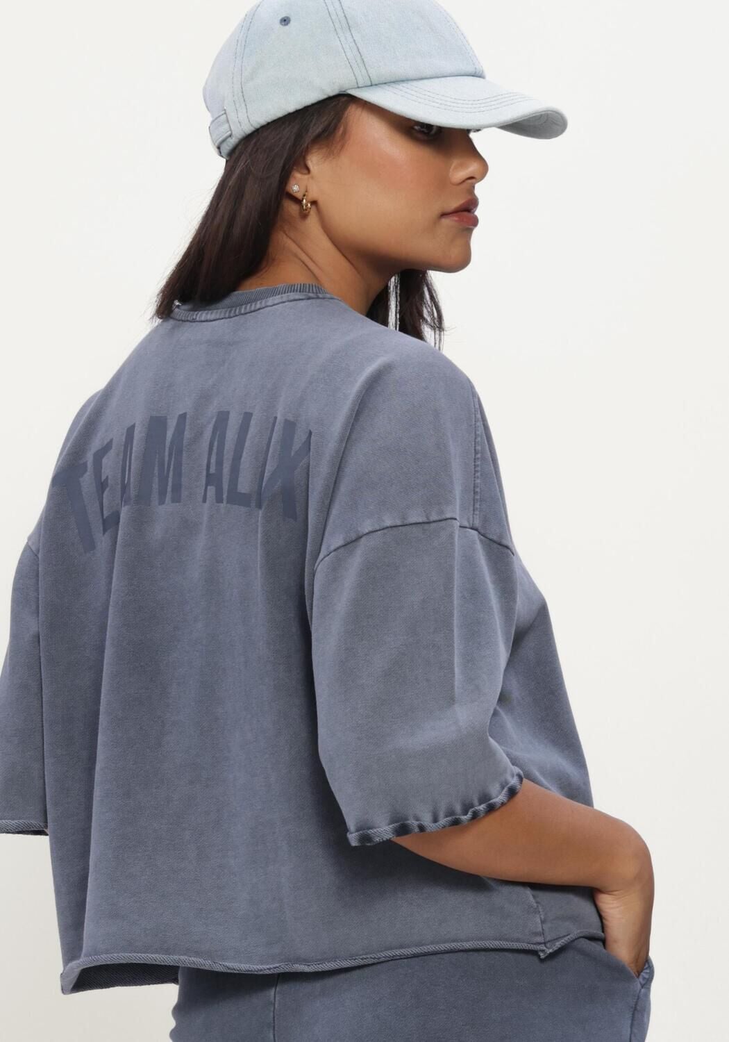 Blauwe ALIX THE LABEL Tops & T-shirts LADIES KNITTED CUT SEAM SWEAT T-SHIRT - large